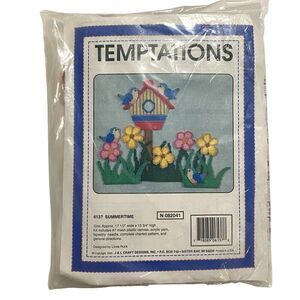 Temptations Summertime Canvas Yarn Set Vintage